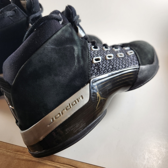 Nike 2008 Men's 9.5 US Black Silver Countdown Air Jordan 17 - Picture 8 of 9